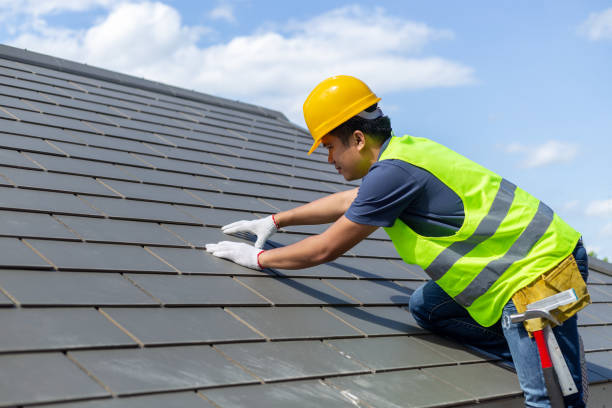 Best Emergency Roof Repair  in Hinckley, IL
